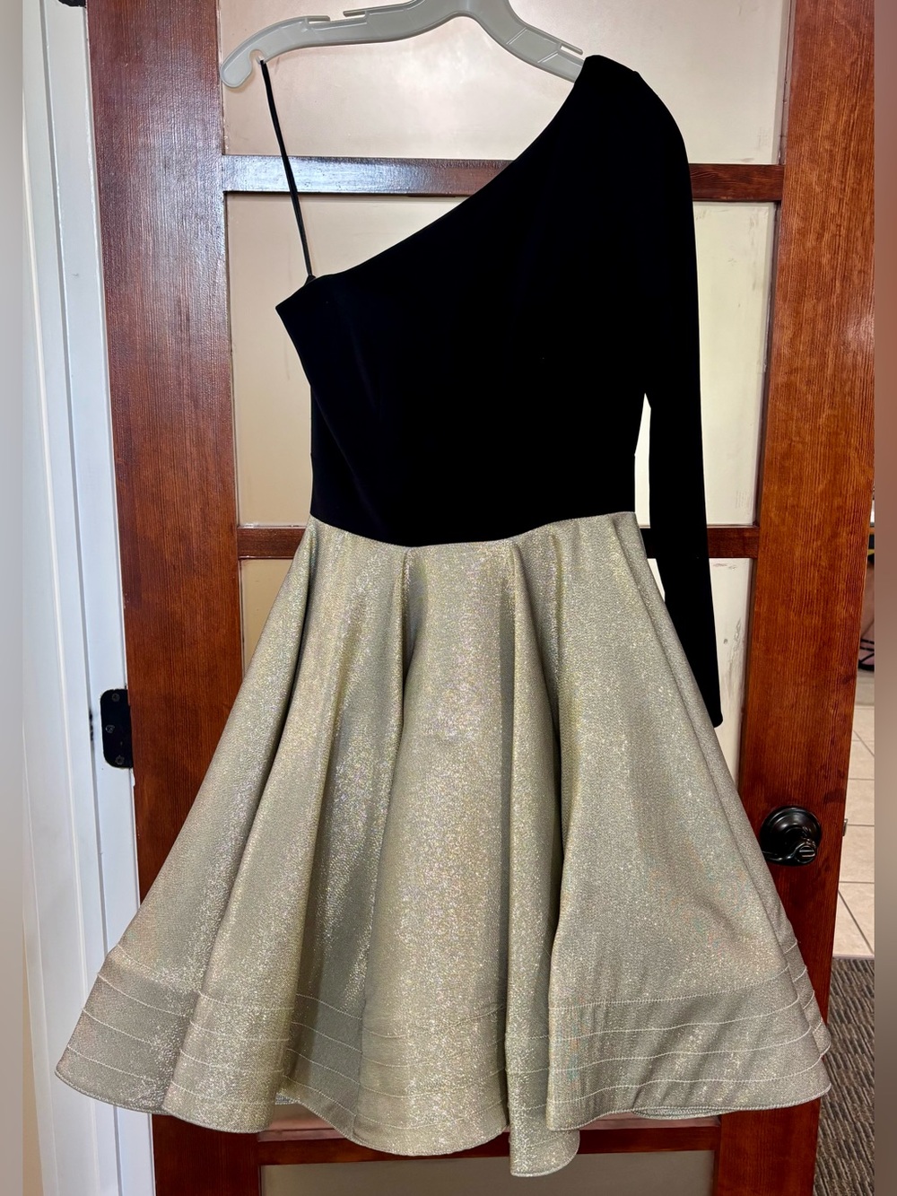 Ieena for MacDuggal One-Shoulder Dress